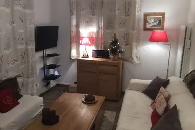 Image de Appartement pour 4 personnes. Piscine. Skis aux pieds. Garage. .