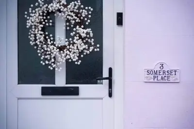 Image de Family Friendly Pink Cottage in the Centre of Tenby - 6a+2c