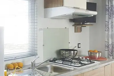 Image de Mobil-home cosy 3 chambres avec terrasse