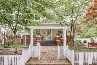 Image de Stylish 4br Home in Tulsa for Groups