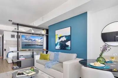 Image de Brand New Renovated Studio - Bay & Brickell Views