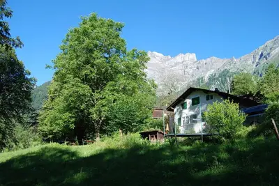 Image de Chalet on the edge of the forest with a view of the waterfall right next door