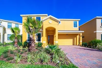 Image de New! Providence Golf & Country Club Executive Pool Home - Located Near Disney