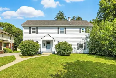 Image de Serene Creekside Cottage- 4br - Near Downtown Indy