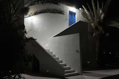 Image de Appartement cosy à Djerba avec terrasse et vue coucher de soleil