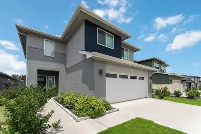 Image de \"30+ days Discount! Luxury Gated w/Park/Med Ctr/Nrg! /Downtown/Pearland/Galleria\"