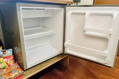 Image de Madera near Sm Novaliches, Aircon/WiFi/Karaoke