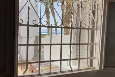 Image de sea front 2-bedroom apartment in Asslah.