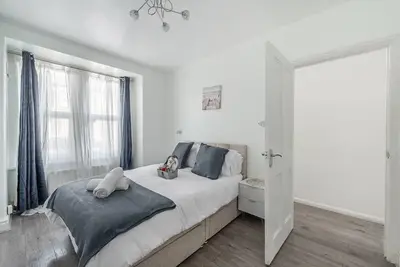 Image de Golden Spa- Easy commute to Wembley and Central London