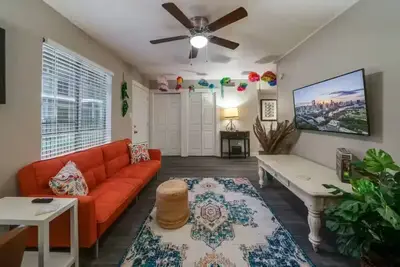 Image de Atx Casa Feliz Bnb ~ Near SoCo Nest and Westgate