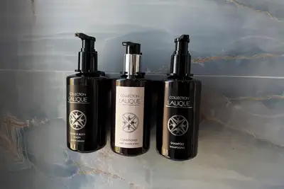 Image de Wake Up Above the Sea - Elegant Coastal Living at The Velvet Wave in Vlora