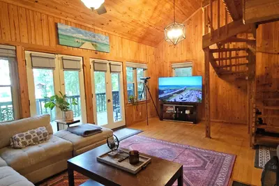 Image de Peaceful 4-bedroom Lakehouse in Tallahassee