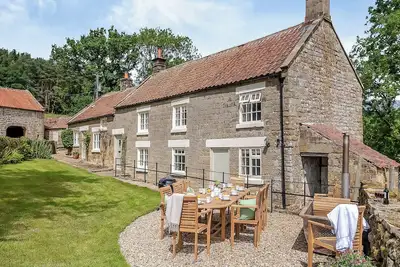 Image de 5 chambres à coucher à Helmsley