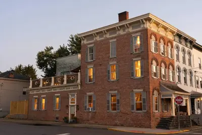 Image de The Mulford Alden House - Historic Hudson Luxury