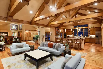 Image de Luxury Mountain Retreat Near Aspen & Snowmass, 4 King Beds, Hot Tub & 3 Decks