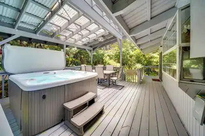 Image de Private Hot Tub & Deck: Tranquil Volcano Hideaway!