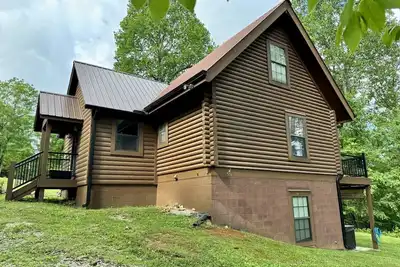 Image de Dale Hollow Cabin · 3 Levels · Hot Tub · Huge Fire Ring · Sleeps 10