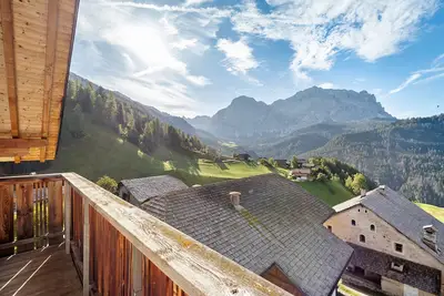 Image de Appartement 'Rungghof 2' avec vue sur la montagne, terrasse partagée et Wi-Fi