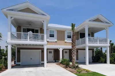 Image de Charming 2-Bedroom Townhome in the Heart of the Exchange Neighborhood