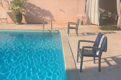 Image de Villa 5/6 ch sommet site Natura 2000 ocres vue 360 chaînes du Luberon et Ventoux