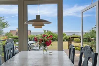 Image de Cozy house with sea view and beautiful location