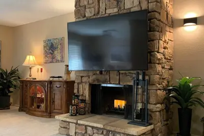 Image de Fully Furnished, 3 King Bedrooms, Townhouse  on Bluebird Lane, Palmdale