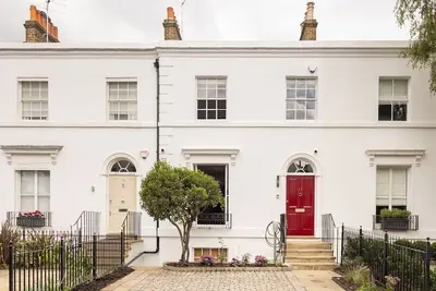 Image de Regency Townhouse in prime Richmond, a moment from the River Thames