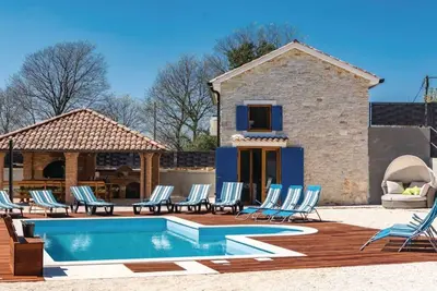 Image de Lukini dvori by Villas Guide