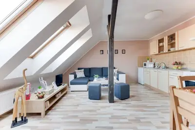 Image de Jane's Attic Apartment, easy access to centre