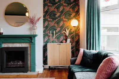 Image de Enjoy a comfortable stay at Bowling Terrace. A stylish, spacious, centrally located home from home by Above Rubies in Central Skipton - The gateway to the Yorkshire Dales!