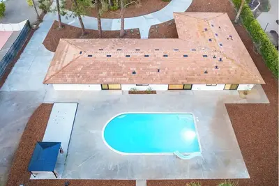 Image de San Diego Oasis, Pool, Yard, Private home!