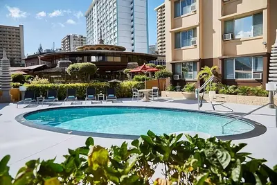 Image de High Floor City View Two Queens, Elevated Pool Views, Peaceful Koi Gardens