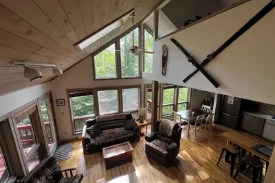 Image de Branching Out Chalet