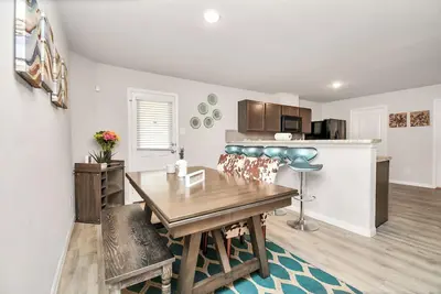 Image de Welcoming 3-bedroom house with Ac in vibrant Houston