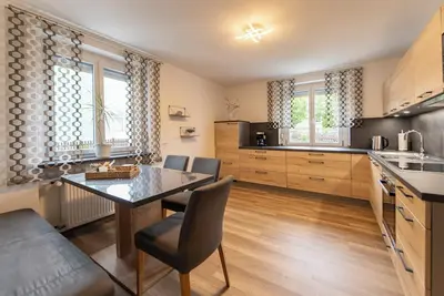 Image de Vacation apartment 90sqm on the first floor with conservatory