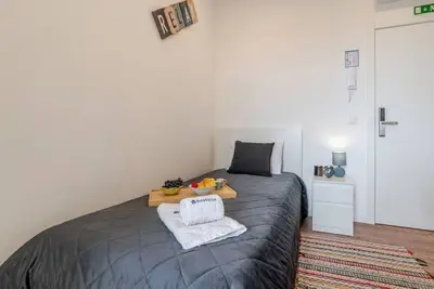 Image de Lemon-Tree Courtyard Studios by HostWise