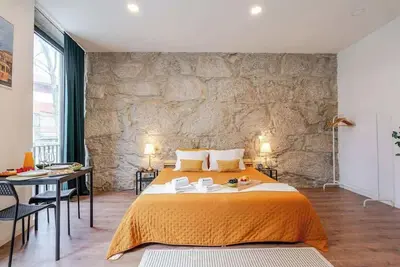 Image de Azulejo Studios & Citrus Garden by HostWise