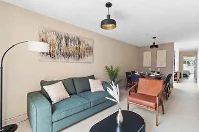 Image de +Ms +Magnífica Suite 8 personas ubicadísima