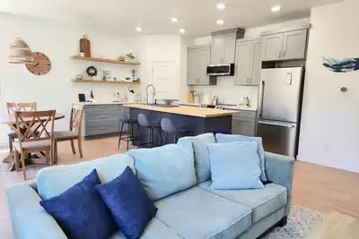 New Modern Ocean Highlands House