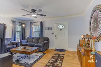 Image de Kimball Home | Mid-Century Vibe