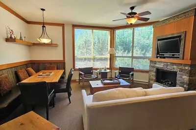 Image de Fernie - Timberline Lodges 625