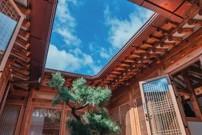 Image de Live the hanok way — tradition reimagined with modern comfort in Bukchon.