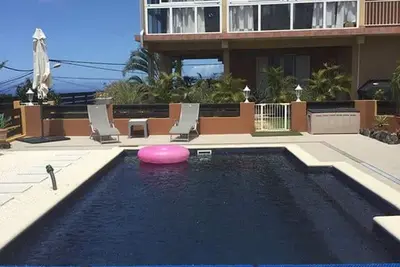 Image de Grand appartement 2 chambres aux Avirons - Terrasse & Parking