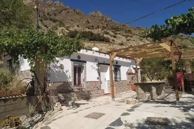 Image de Loma Negra Rural House, with fireplace, swimming pool and barbecue