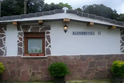 Image de Appartement 'Basterretxea Ii' avec vue sur la montagne, terrasse privée et Wi-Fi