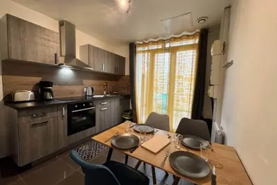 Image de Evian 04, T2 40m2 calme, terrasse, parking gratuit