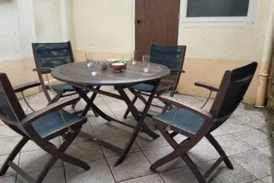 Image de Oyon Patio* T3 * 4pers * Gare * Cour privée