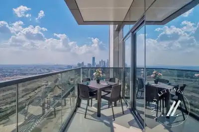 Image de Luxury 2bdr Apartment with Private Balcony