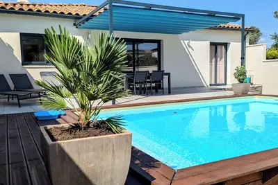 Image de Villa au calme  avec piscine a 2 minutes du centre ville