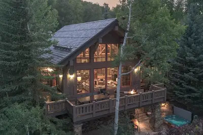 Image de Luxury Ski-in/out Retreat | Timber Haven